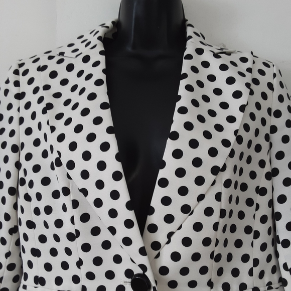 Jones Studio Cropped Polka Dot Blazer EUC. - Picture 2 of 5